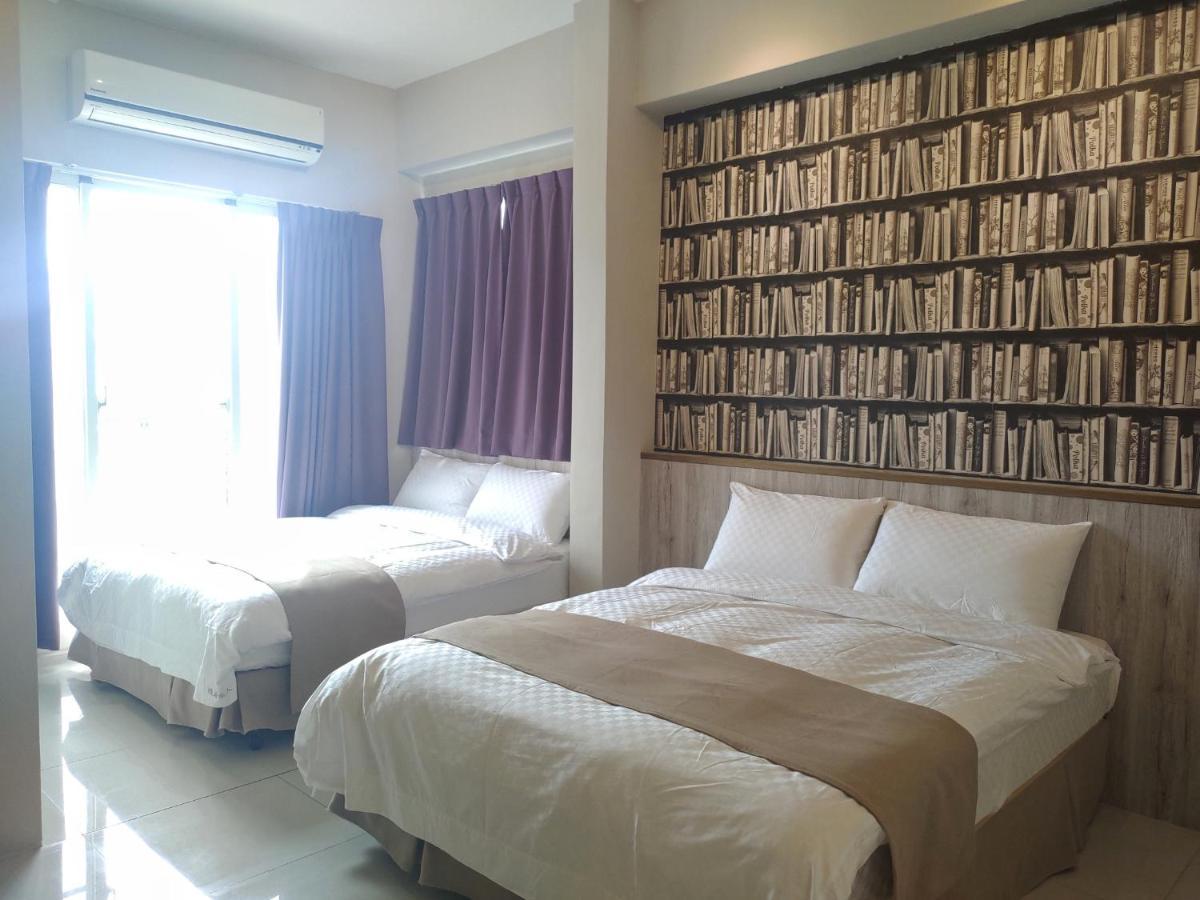 Railway Traveler B&B T'ai-tung Exterior foto